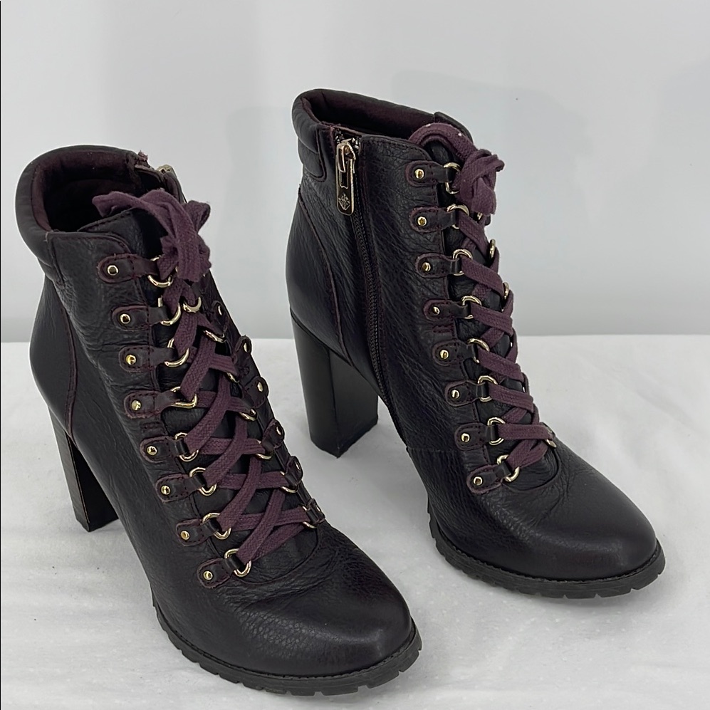 Antonio Melani Size 6 Women's Dark Plum Leather Ankle Boots